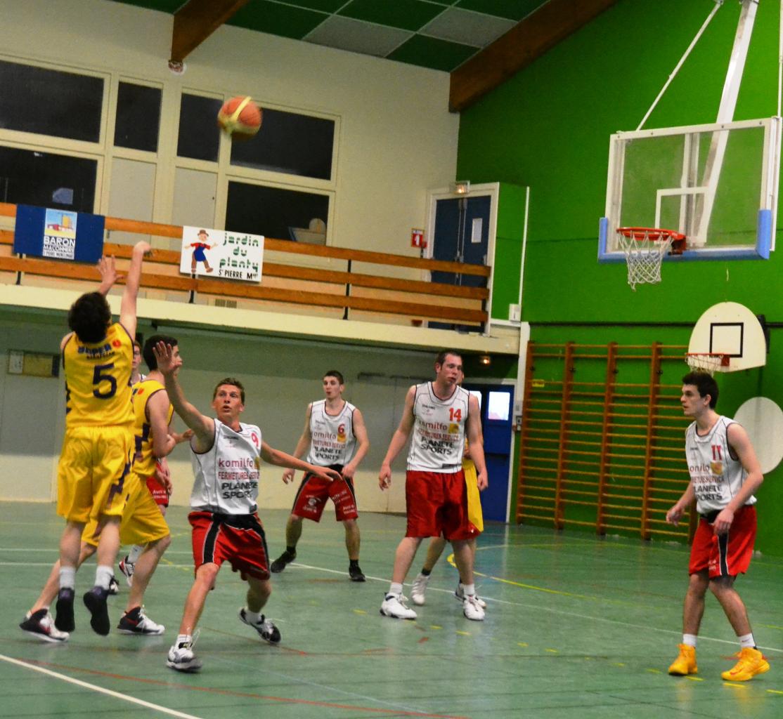 c. AS Avrillé Basket -2